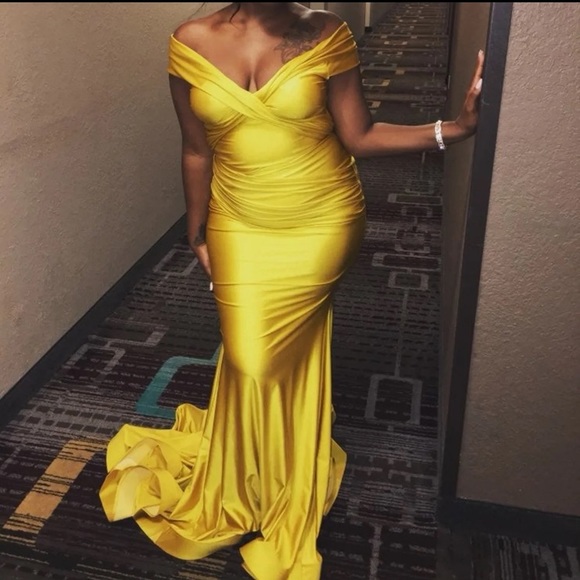 Jessica angel gown mustard yellow - Picture 4 of 4